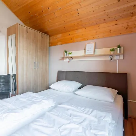 Am Sonnenpiste 度假居 *